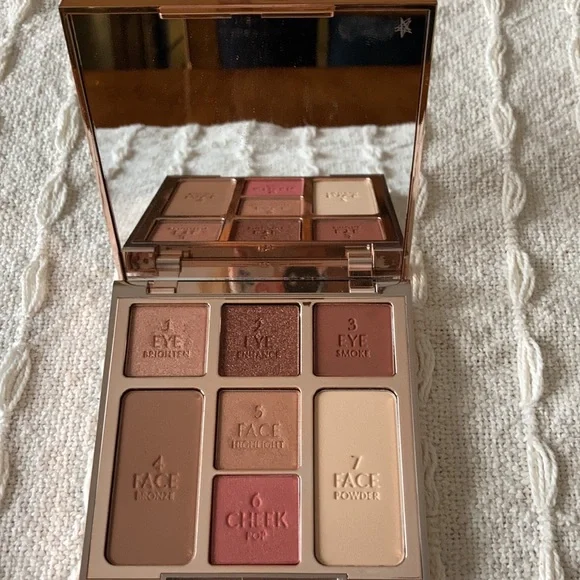 charlotte tilbury instant look all over face pallette-look of love collection!